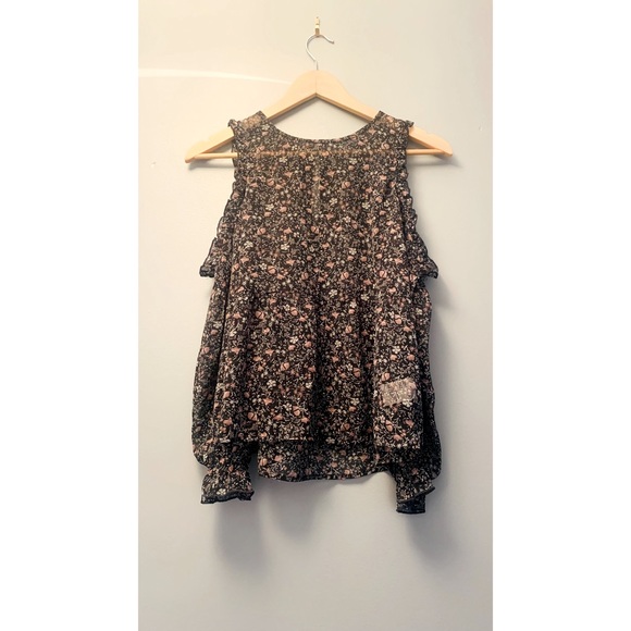 American Eagle floral cold-shoulder blouse - Picture 2 of 5